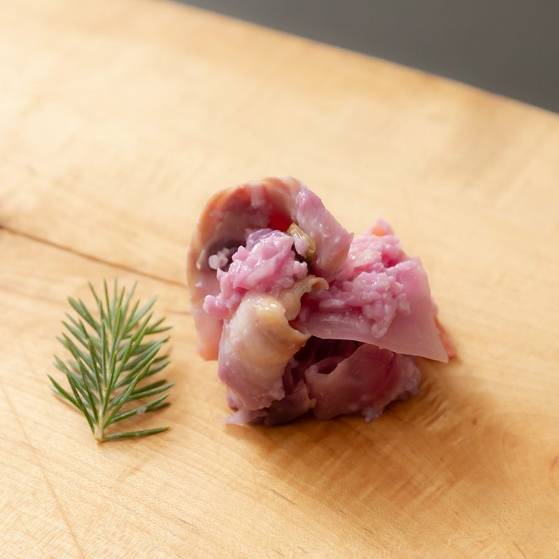 チョウザメの押し寿司